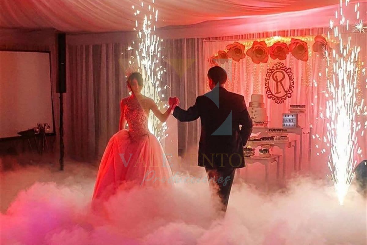 Show pirotécnico y efectos especiales para eventos